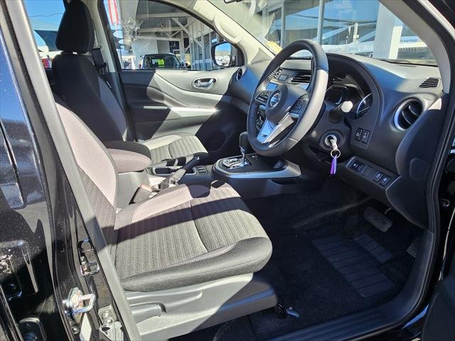 2025 NISSAN D23 ST NAVARA 4X4 2.3 DSL AUTO DC ST BLACK STAR
