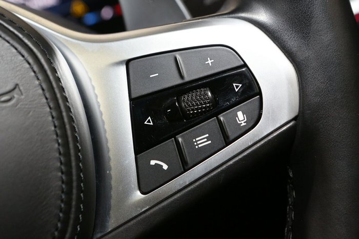 2023 BMW 3 Series 330i M Sport