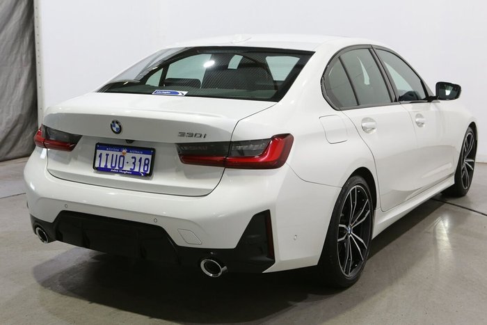 2023 BMW 3 Series 330i M Sport