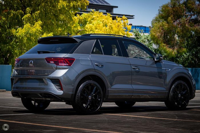 2025 Volkswagen T-Roc 140TSI R-Line