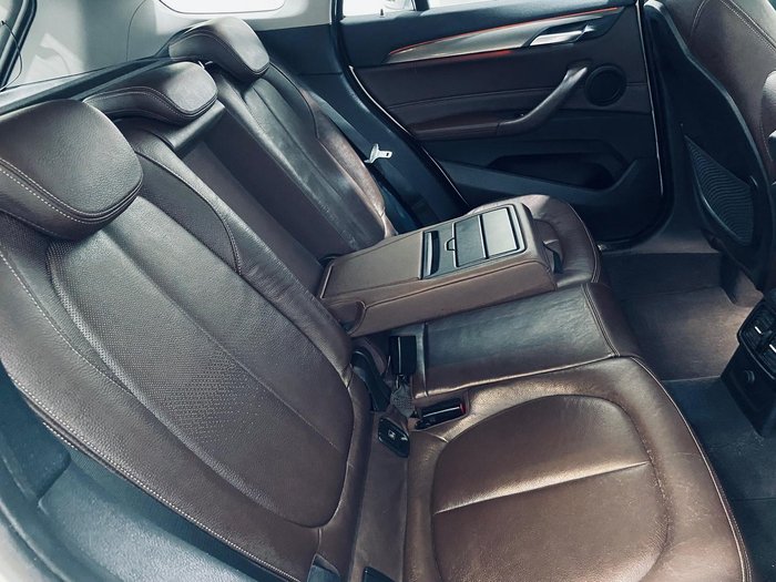 2016 BMW X1 sDrive18d F48 Alpine White