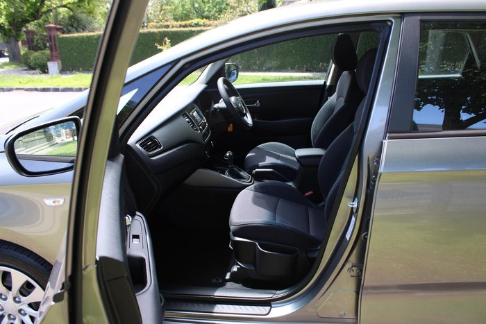 2017 Kia Rondo S RP MY18 Titanium Silver