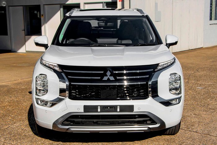 2025 Mitsubishi Outlander Exceed ZM MY25 AWD White Diamond
