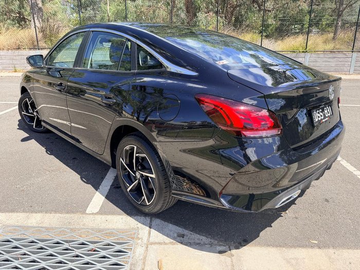 2025 MG MG5 Essence MY25 Black Pearl