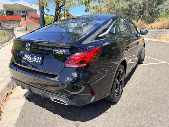 2025 MG MG5 Essence MY25 Black Pearl