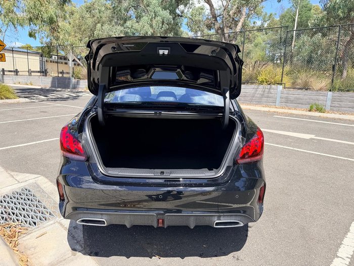 2025 MG MG5 Essence MY25 Black Pearl