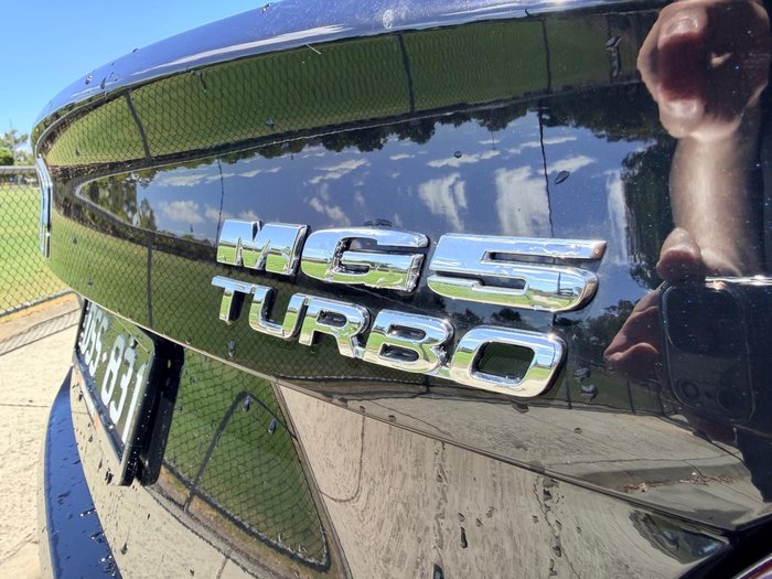 2025 MG MG5 Essence MY25 Black Pearl