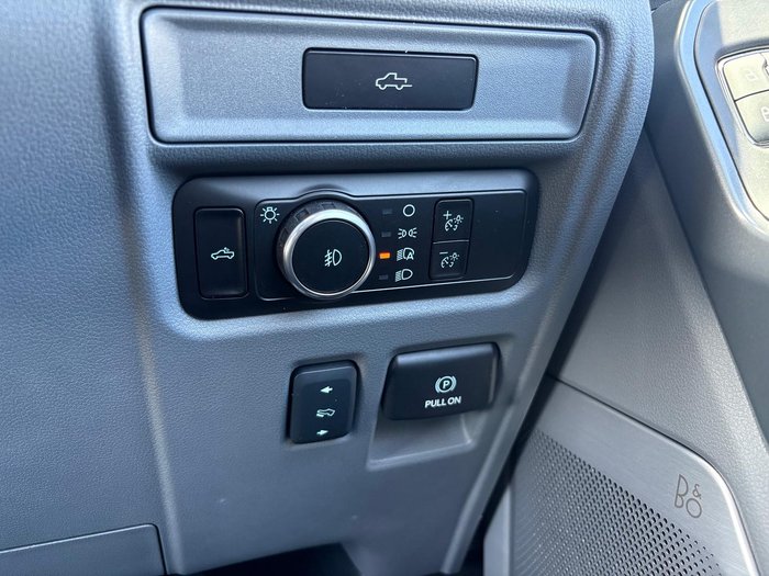 2023 Ford F-150 Lariat MY23 4X4 Dual Range Oxford White