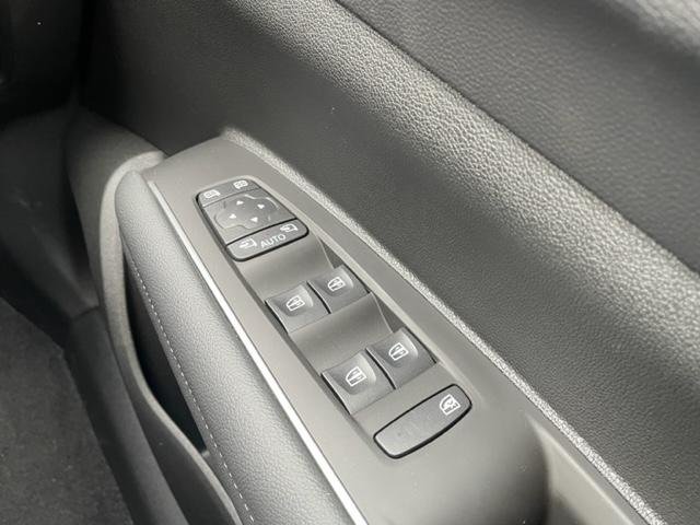 2022 Renault Koleos Zen