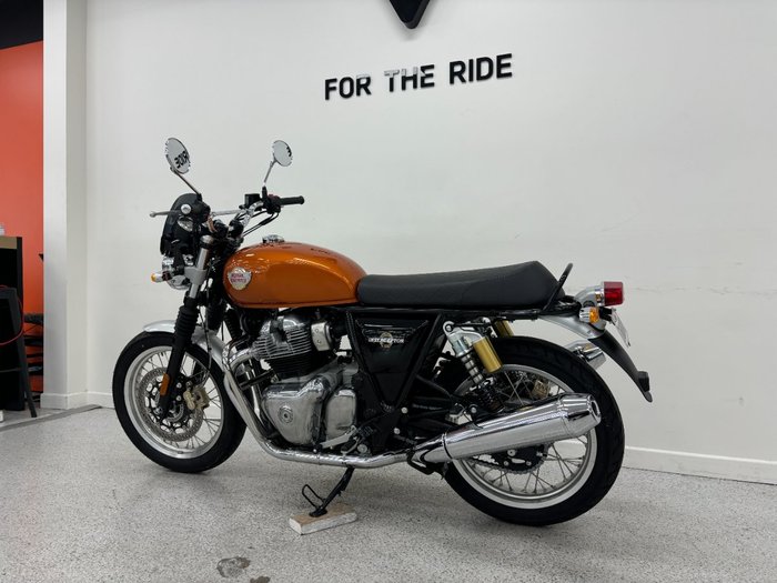 2021 Royal Enfield INTERCEPTOR 650 CLASSIC Orange