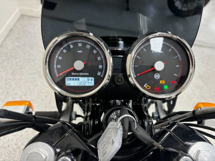 2021 Royal Enfield INTERCEPTOR 650 CLASSIC Orange