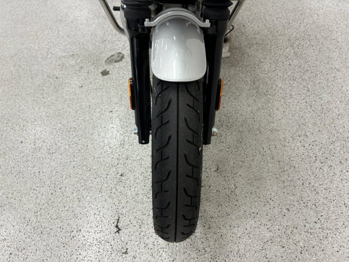 2021 Royal Enfield INTERCEPTOR 650 CLASSIC Orange