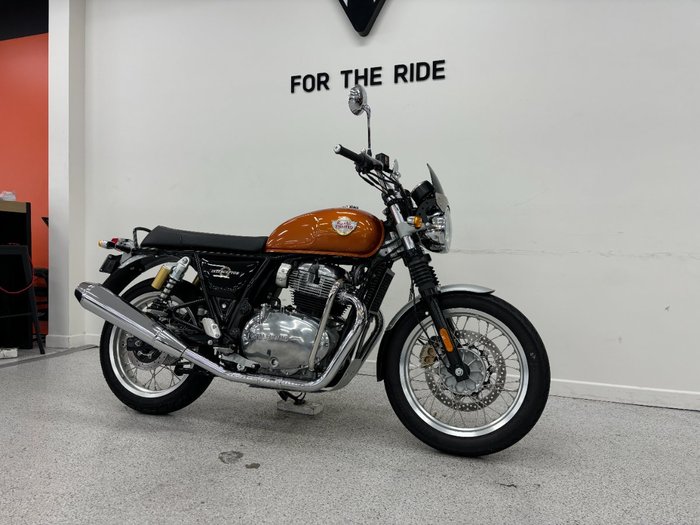 2021 Royal Enfield INTERCEPTOR 650 CLASSIC Orange