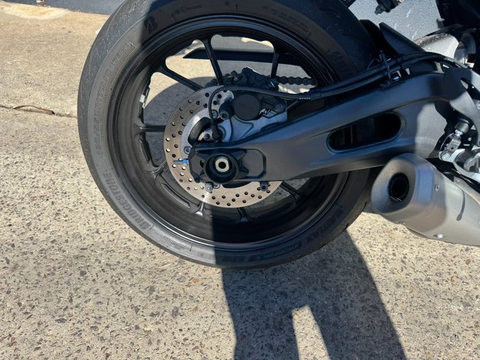 2025 Yamaha 2025 YAMAHA 655CC YZF-R7LA SPORTS BLACK