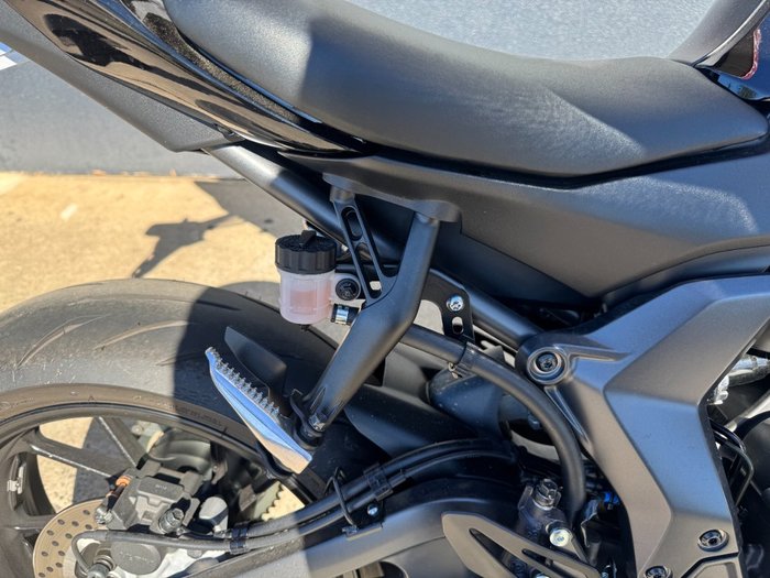 2025 Yamaha 2025 YAMAHA 655CC YZF-R7LA SPORTS BLACK