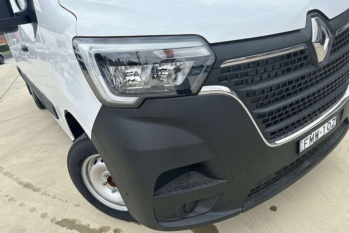 2024 Renault Master Pro 110kW