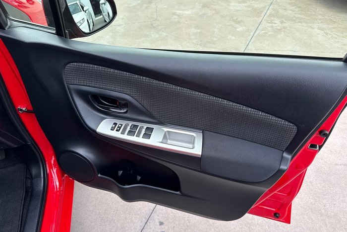 2014 Toyota Yaris Ascent