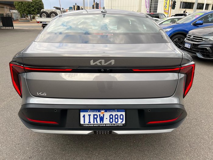 2025 Kia K4 S