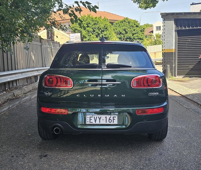 2018 MINI Clubman Cooper F54 British Racing Green II
