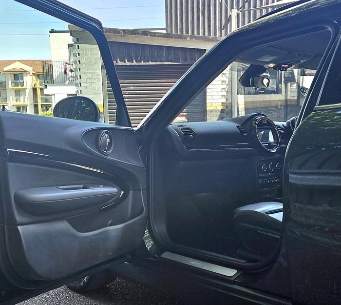 2018 MINI Clubman Cooper F54 British Racing Green II