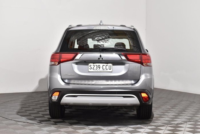 2019 Mitsubishi Outlander ES