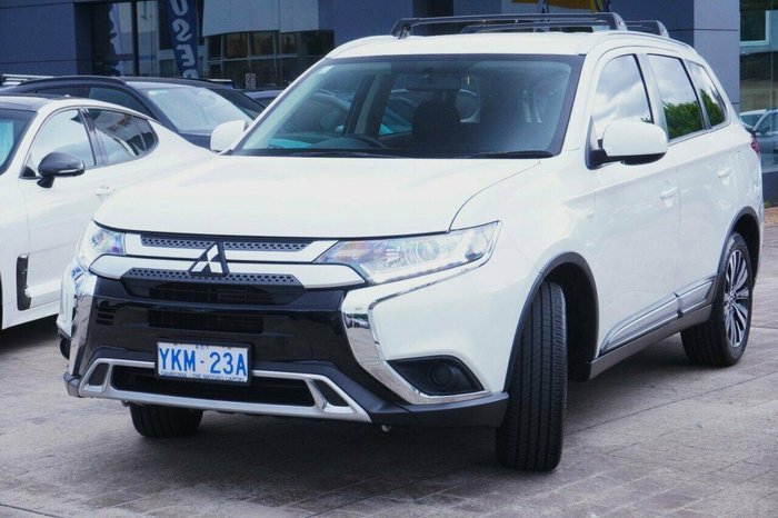 2018 Mitsubishi Outlander ES