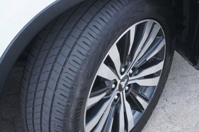 2018 Mitsubishi Outlander ES