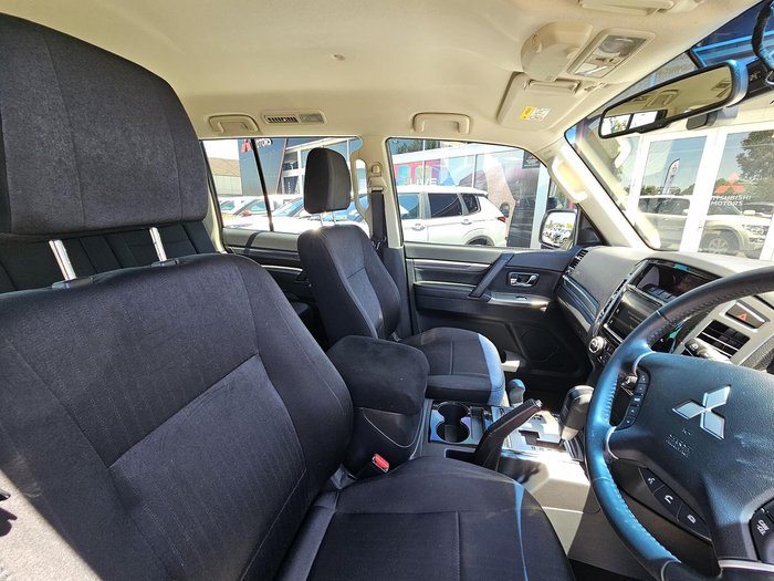 2019 Mitsubishi Pajero GLX