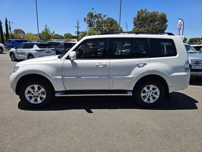 2019 Mitsubishi Pajero GLX