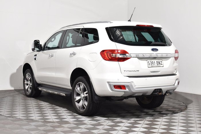 2016 Ford Everest Titanium