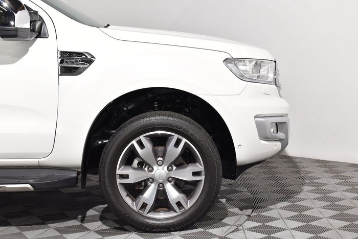 2016 Ford Everest Titanium