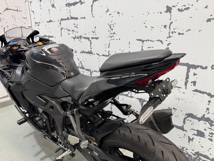 2024 Kawasaki Ninja ZX-4R Ninja Black