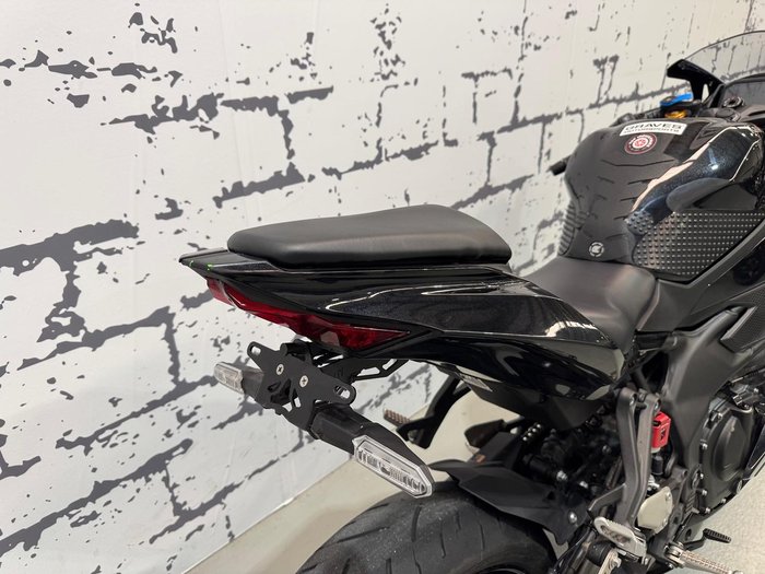 2024 Kawasaki Ninja ZX-4R Ninja Black