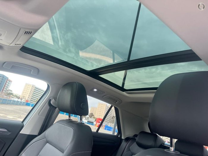 2025 Volkswagen T-Roc 110TSI Style