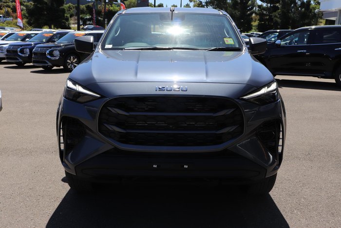 2025 Isuzu MU-X LS-M