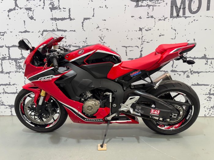 2017 Honda CBR1000RRA ABS Fireblade Fireblade Red
