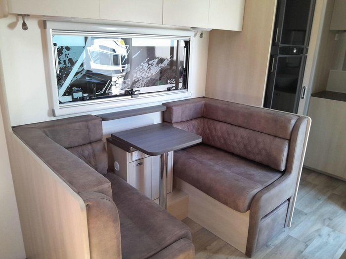 2025 Essential Caravans Highlander V1-1 18'8