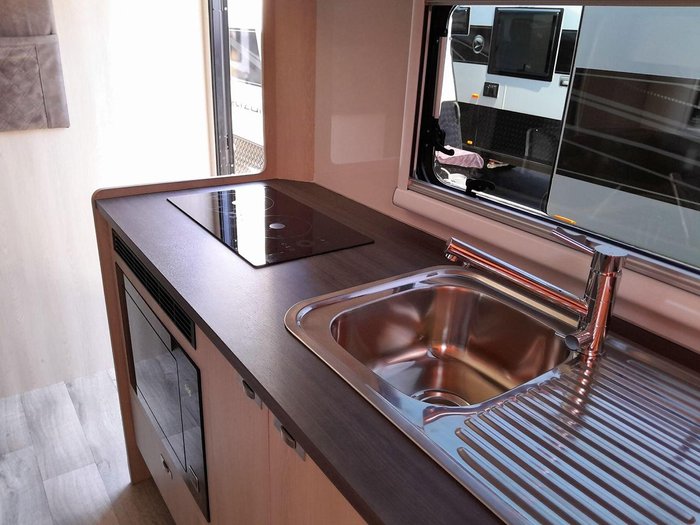 2025 Essential Caravans Highlander V1-1 18'8