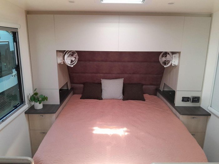 2025 Essential Caravans Highlander V1-1 18'8