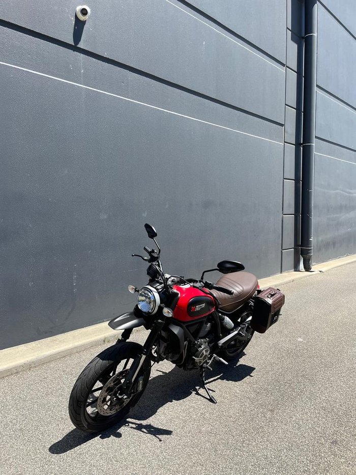 2016 Ducati Scrambler ICON Scrambler Red