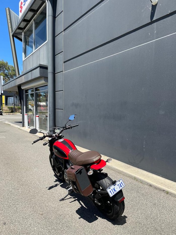 2016 Ducati Scrambler ICON Scrambler Red