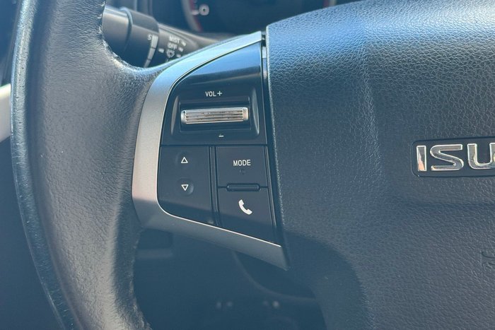 2017 Isuzu D-MAX LS-U