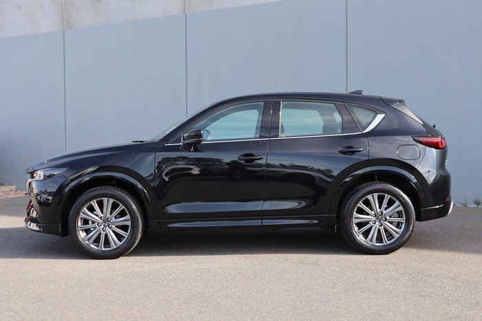 2025 Mazda CX-5 G25 Akera