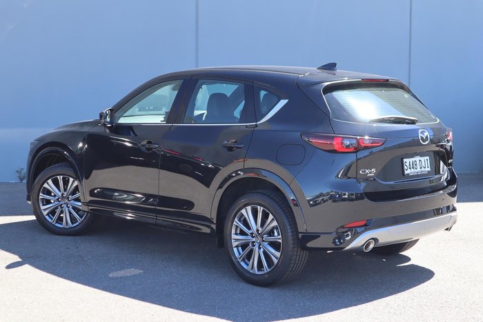 2025 Mazda CX-5 G25 Akera
