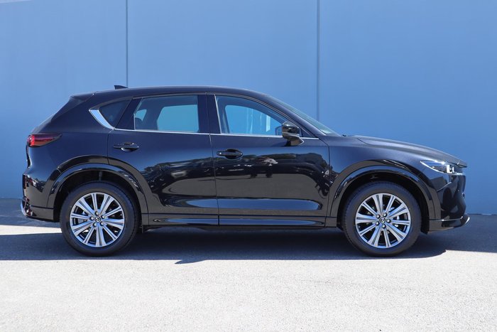2025 Mazda CX-5 G25 Akera