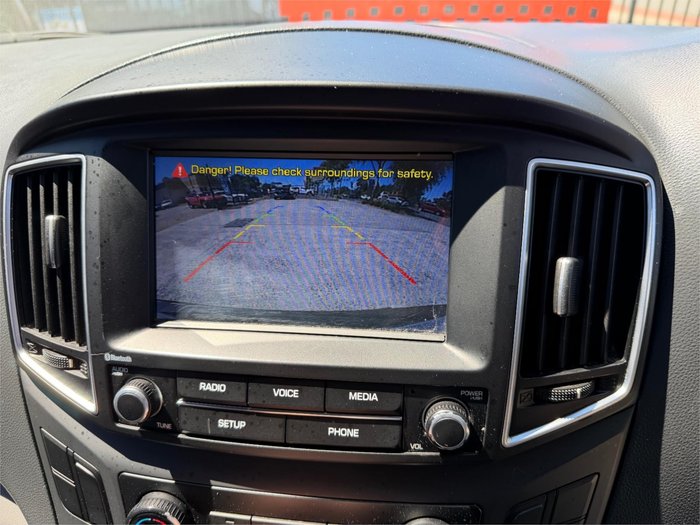 2017 HYUNDAI iLOAD 3S LIFTBACK