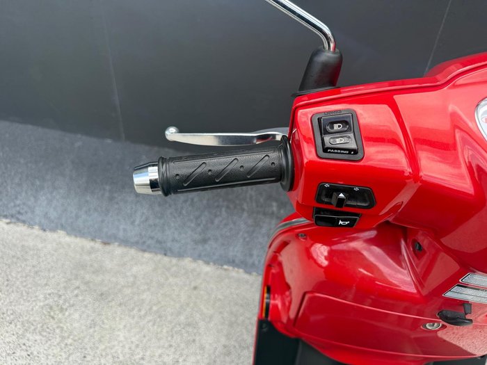 2024 Kymco Like 125 Like Red