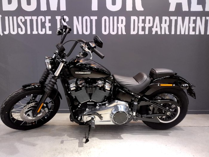 Harley-Davidson Street Bob 117 (FXBB) Softail