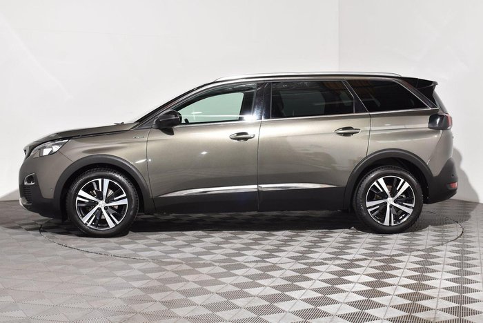 2019 Peugeot 5008 GT Line