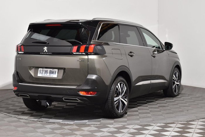 2019 Peugeot 5008 GT Line
